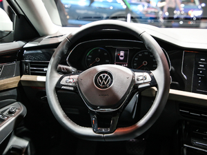 2020430PHEV ӾӢ VI P