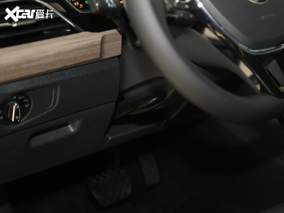 2020_ 380TSI F (gu)VI