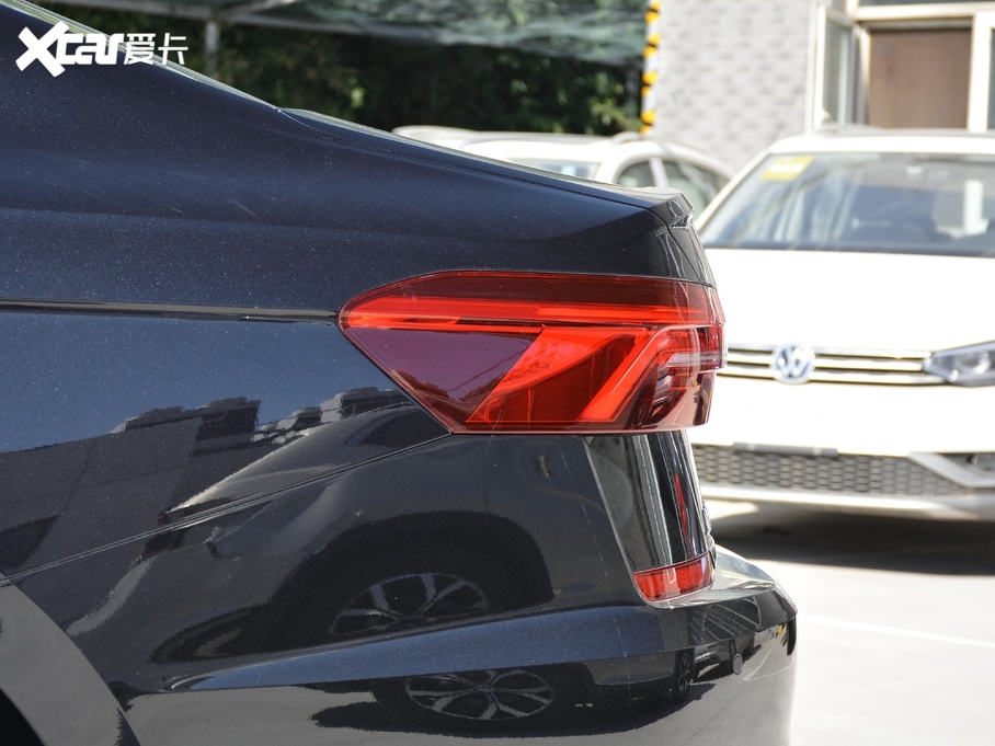 2020_ Ŀ 330TSI A VI