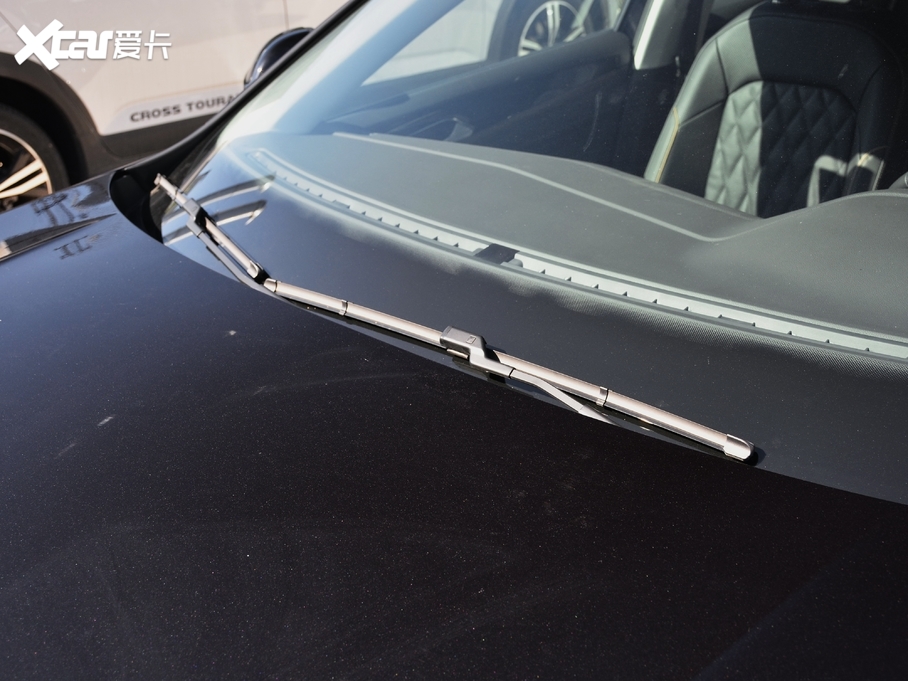 2020_ Ŀ 330TSI A VI