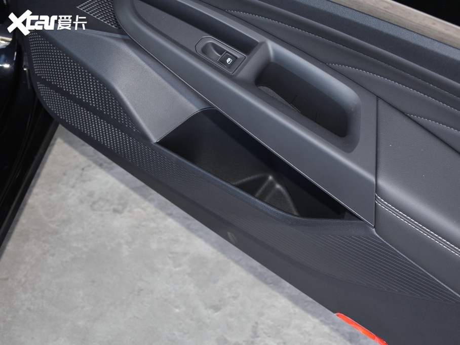 2020_ Ŀ 330TSI A VI