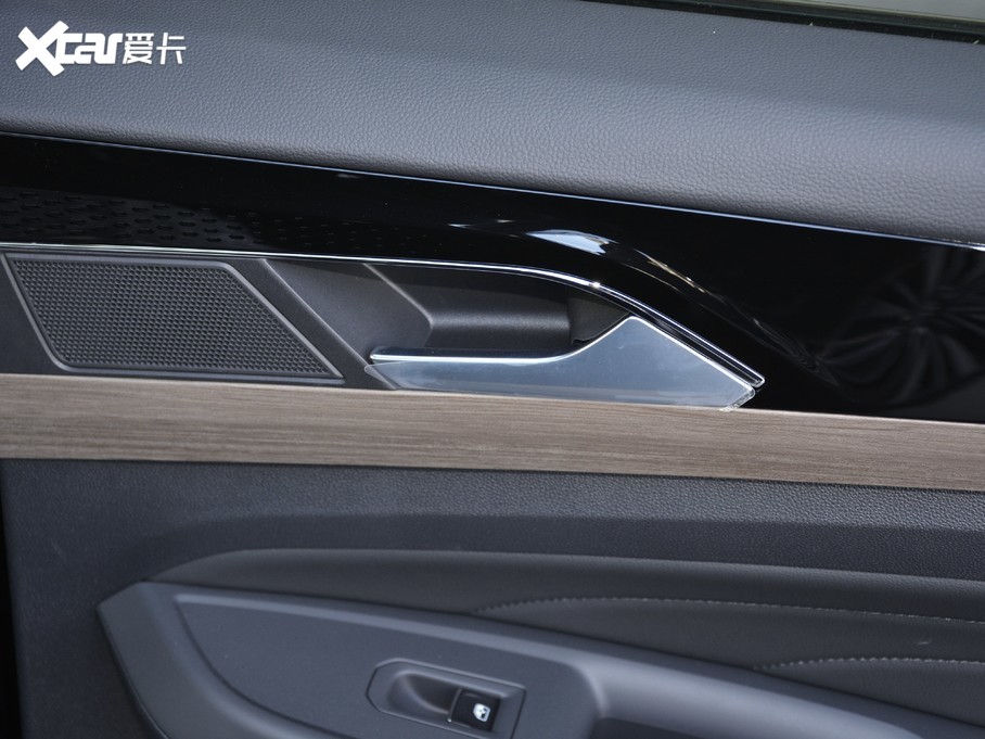 2020_ Ŀ 330TSI A VI