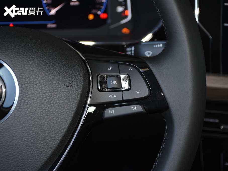 2020_ Ŀ 330TSI A VI