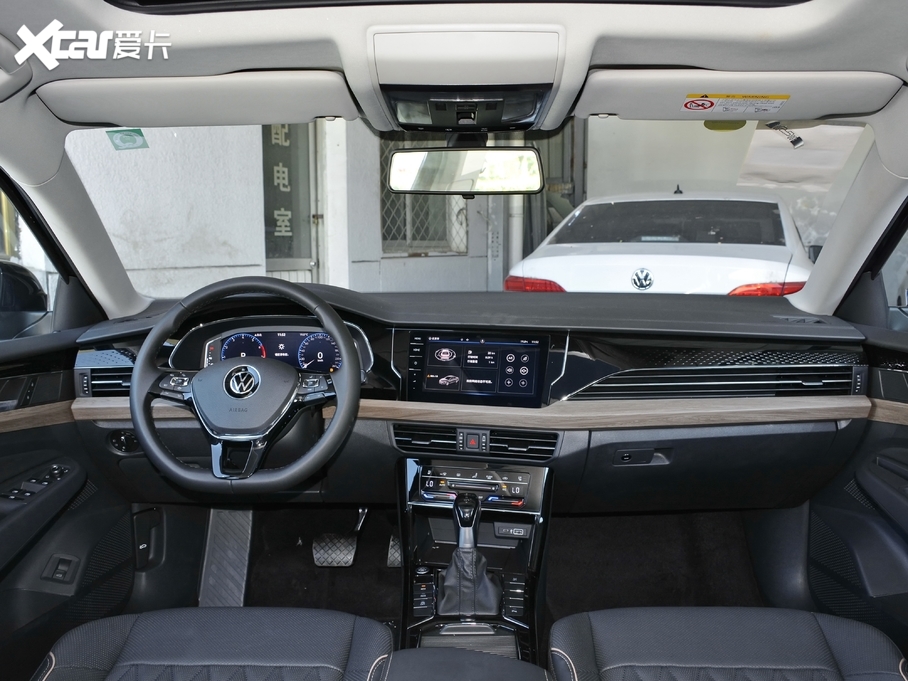 2020_ Ŀ 330TSI A VI