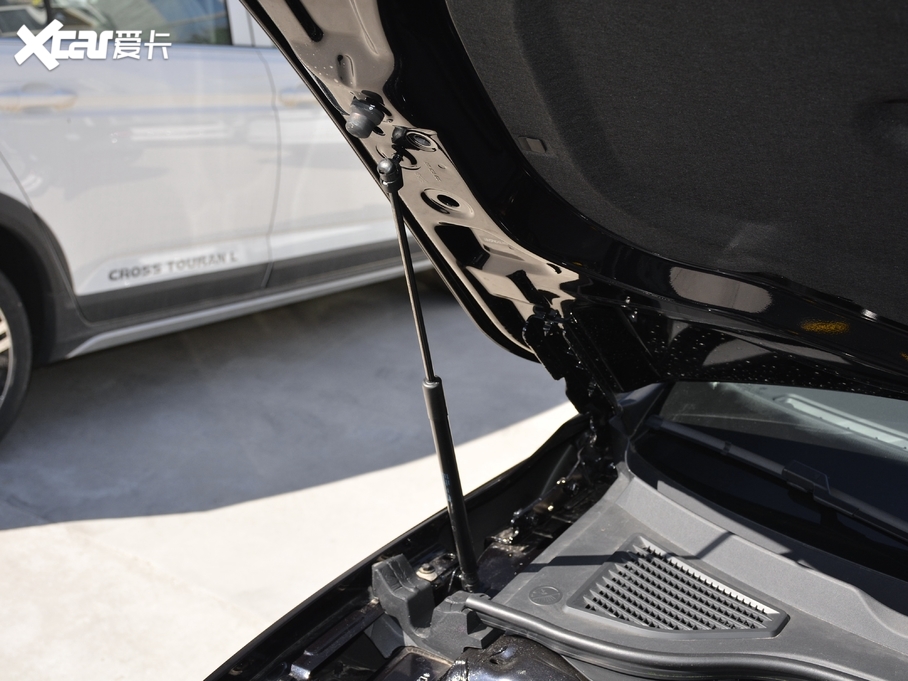 2020_ Ŀ 330TSI A VI