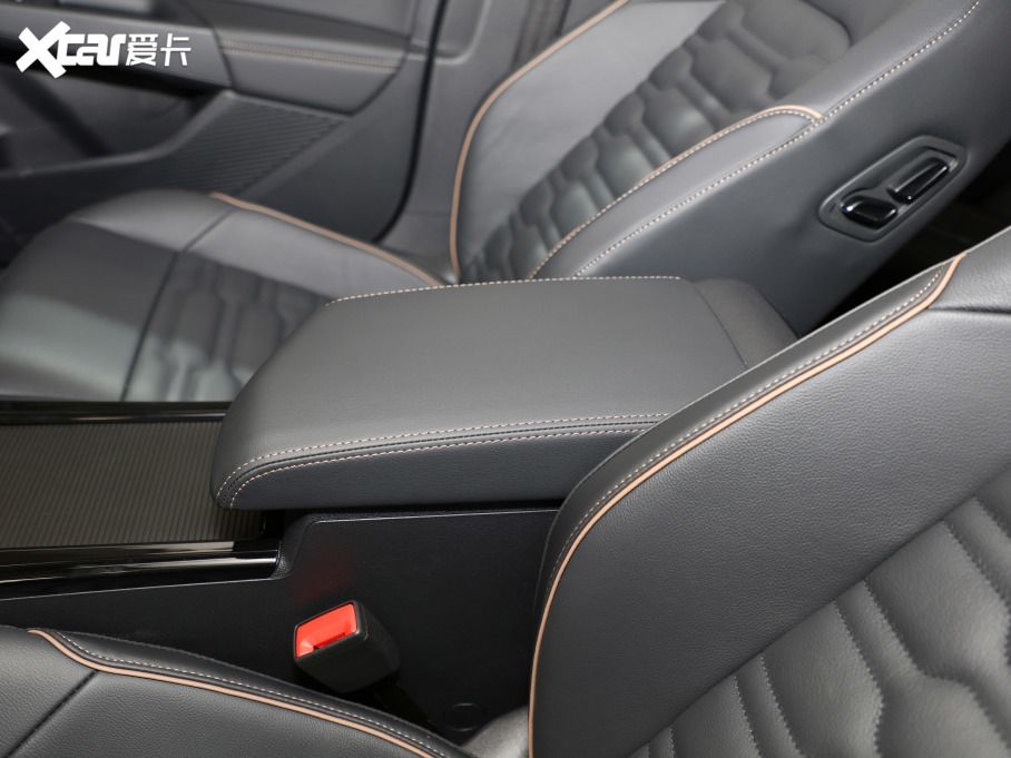 2020�����_�� �Ŀ� 330TSI ��Ӣ�� ��VI