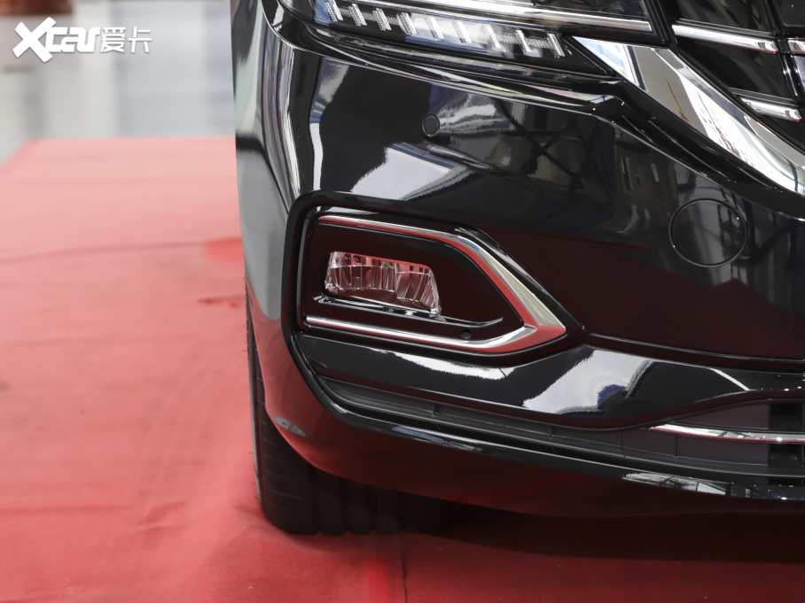 2020_ Ŀ 330TSI F VI