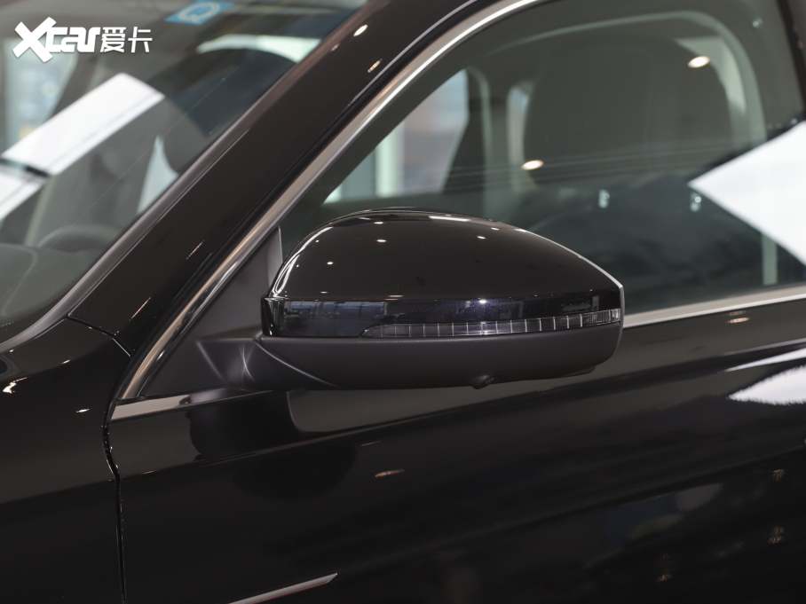 2020_ Ŀ 330TSI F VI