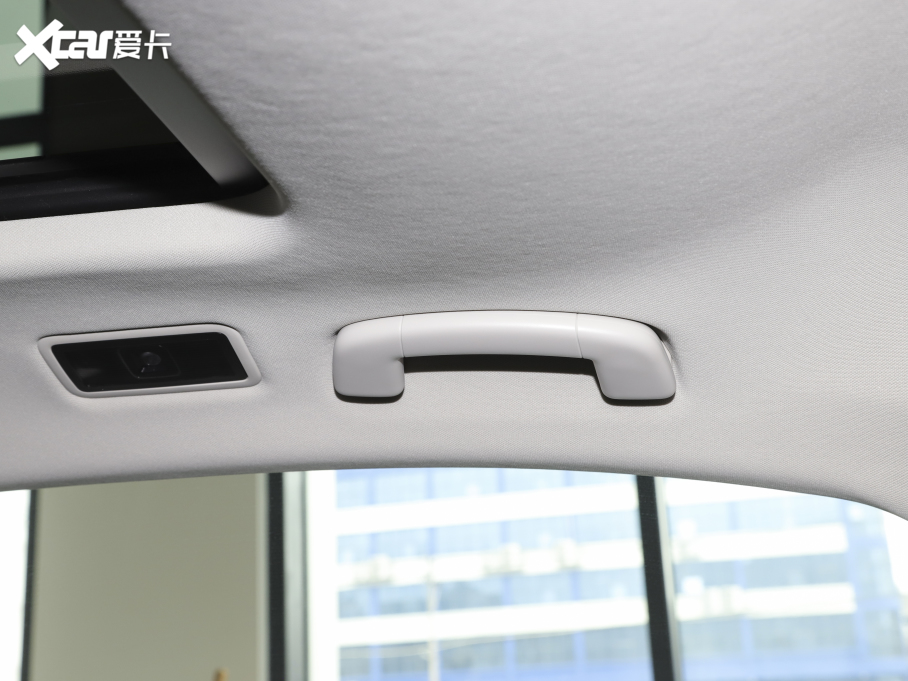 2020_ Ŀ 330TSI F VI