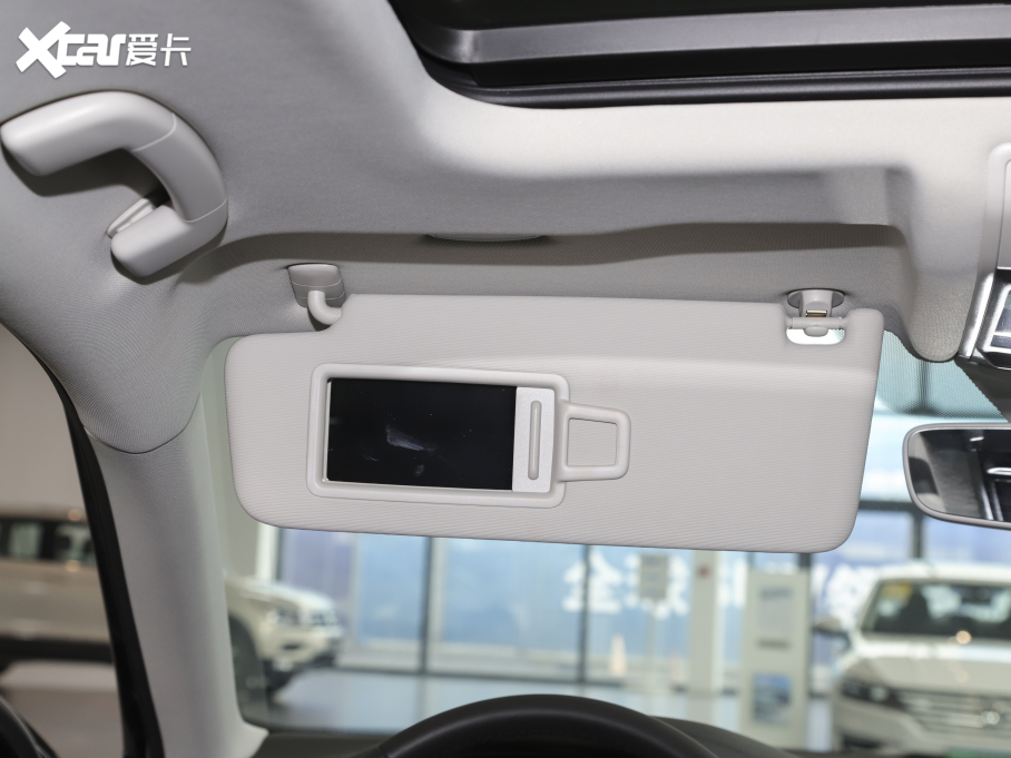 2020_ Ŀ 330TSI F VI