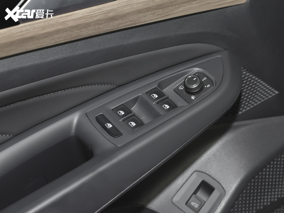 2020_ Ŀ 330TSI F (gu)VI