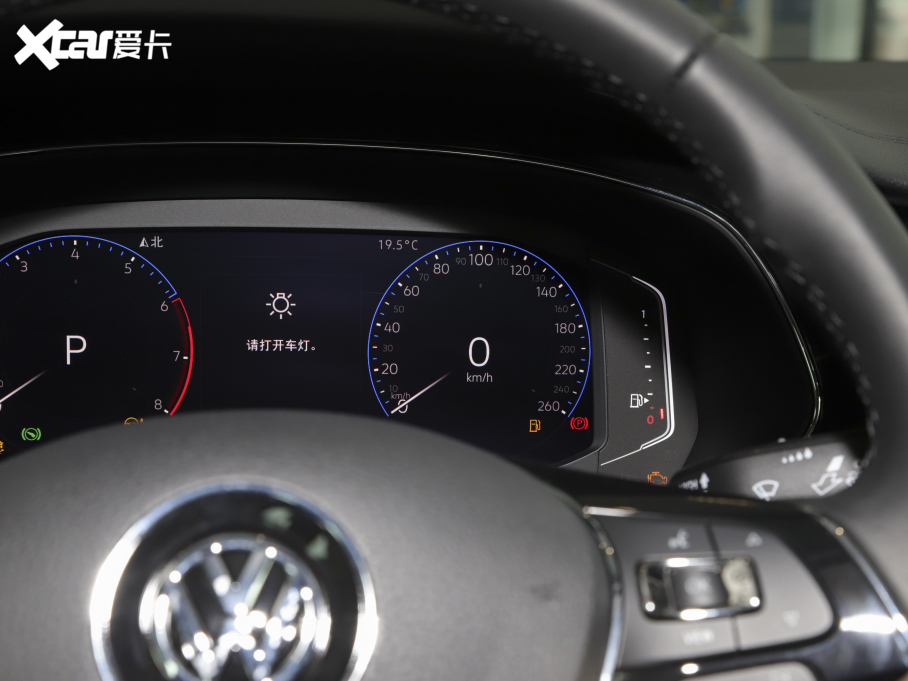 2020_ Ŀ 330TSI F VI