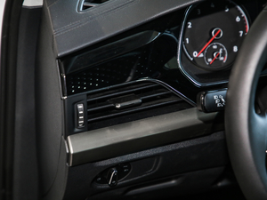 2020330TSI Ӣ VI п؅^