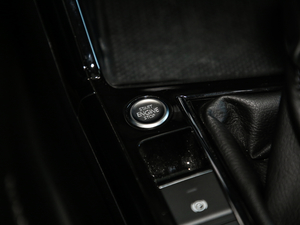 2020330TSI Ӣ VI п؅^