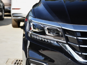 2020Ŀ 330TSI A VI (ji)^