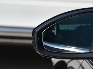 2020Ŀ 330TSI A VI ^