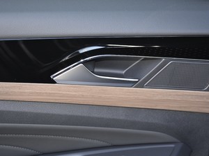 2020Ŀ 330TSI A VI g