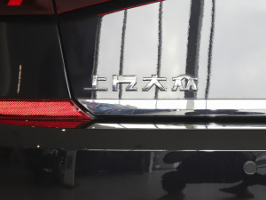 2020Ŀ 330TSI F VI ^