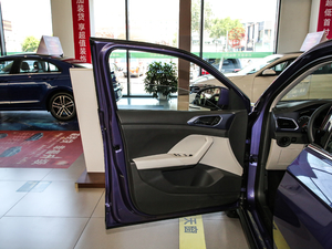 2020280TSI DSGm {λ܇T