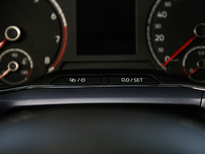 2020280TSI DSGm п؅^