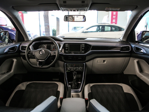 2020280TSI DSGm п؅^