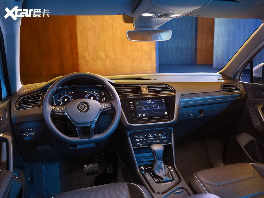 2020;^LԴ 430 PHEV Ş