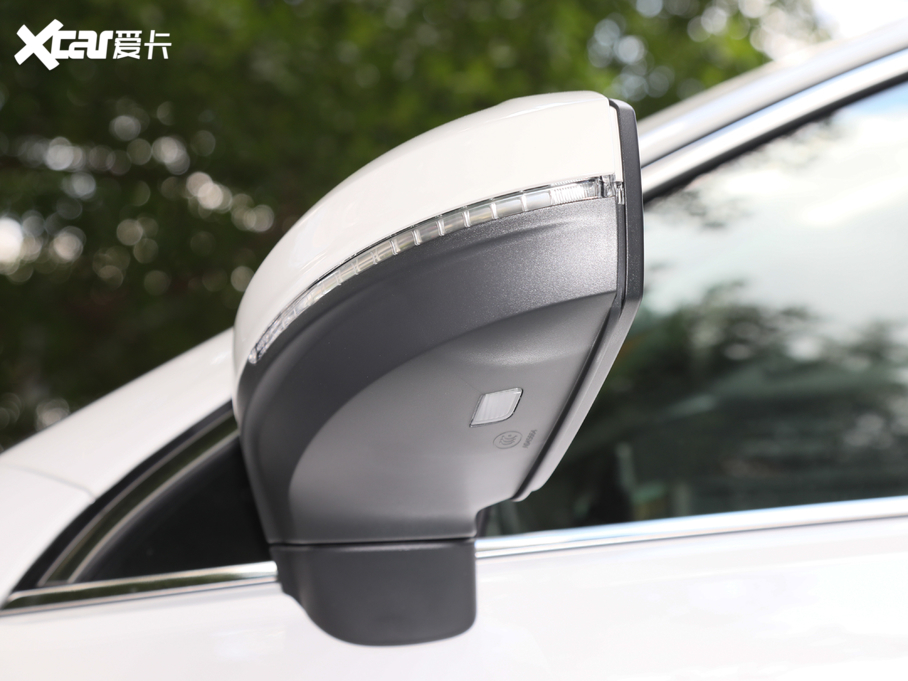 2020;^LԴ 430 PHEV Ş