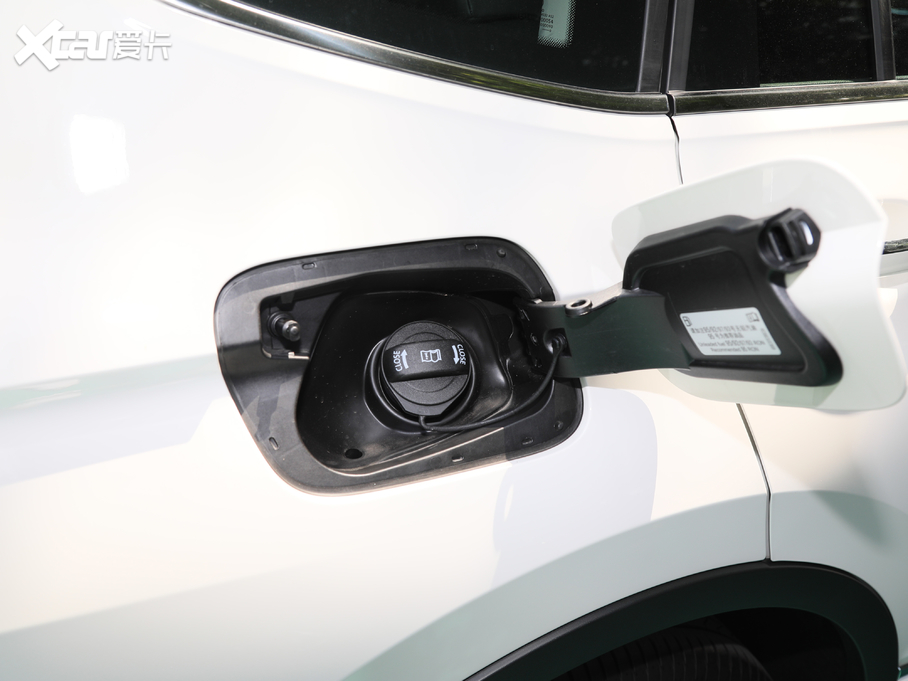 2020;^LԴ 430 PHEV Ş