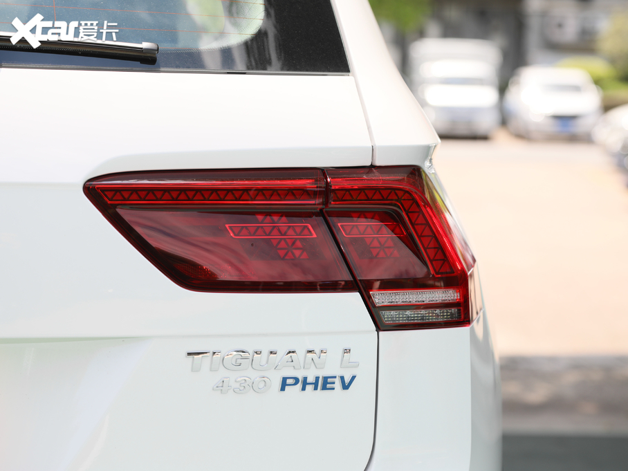 2020;^LԴ 430 PHEV Ş