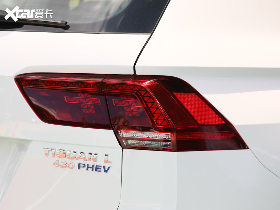 2020;^LԴ 430 PHEV Ş