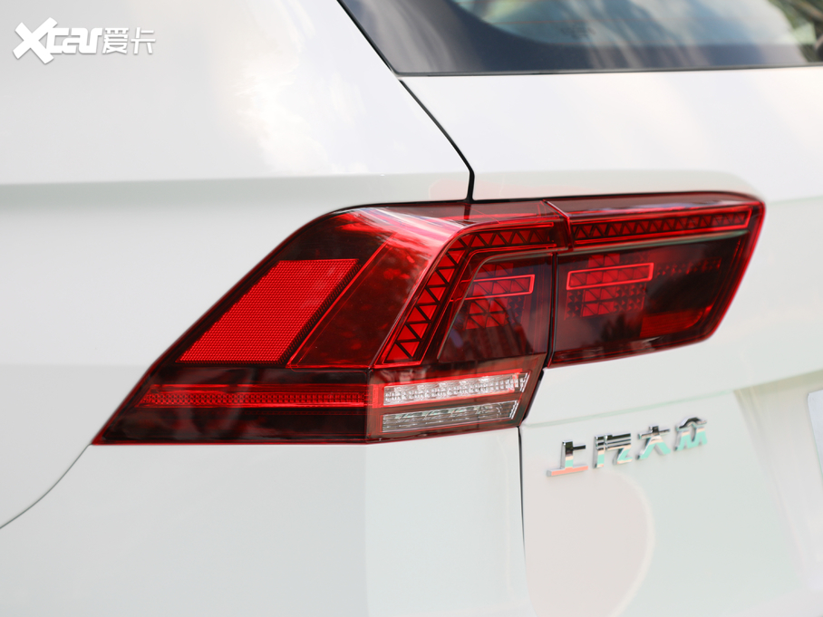 2020;^LԴ 430 PHEV Ş