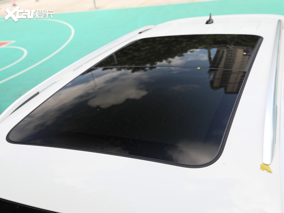 2020;^LԴ 430 PHEV Ş