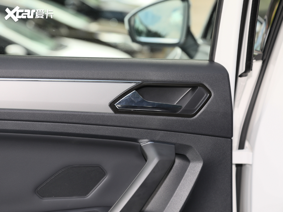 2020;^LԴ 430 PHEV Ş