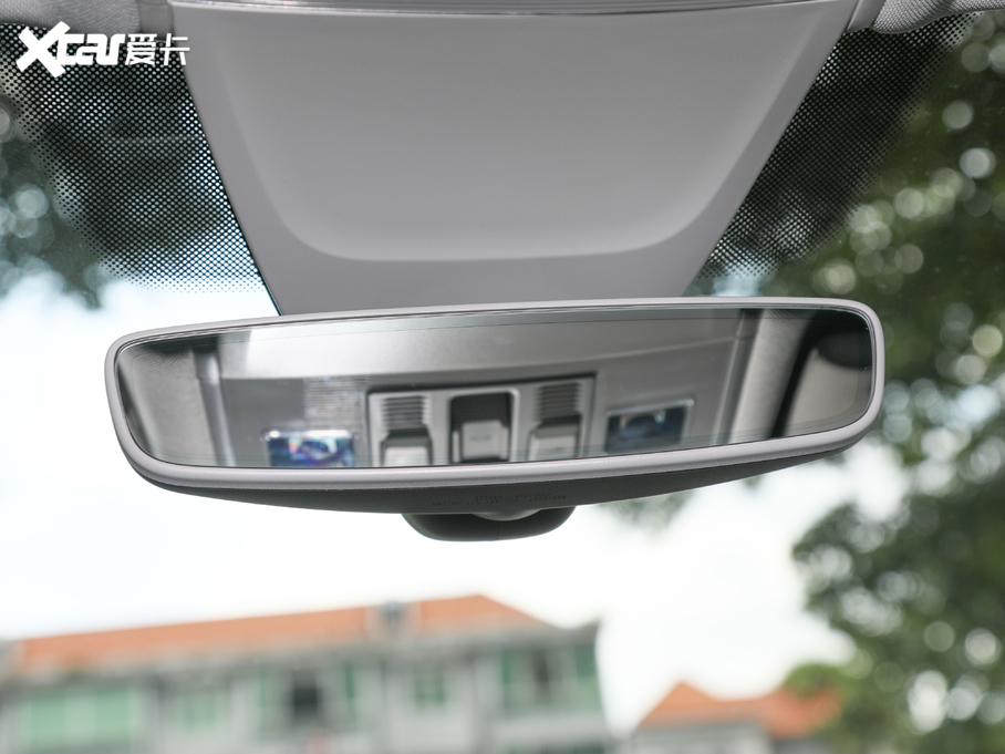 2020;^LԴ 430 PHEV Ş