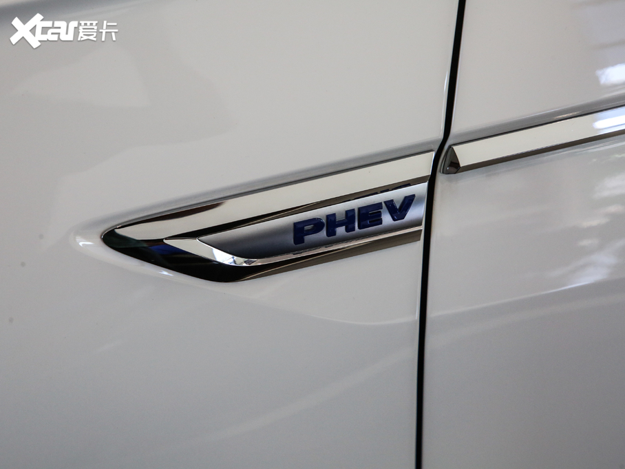 2020;^LԴ 430 PHEV F