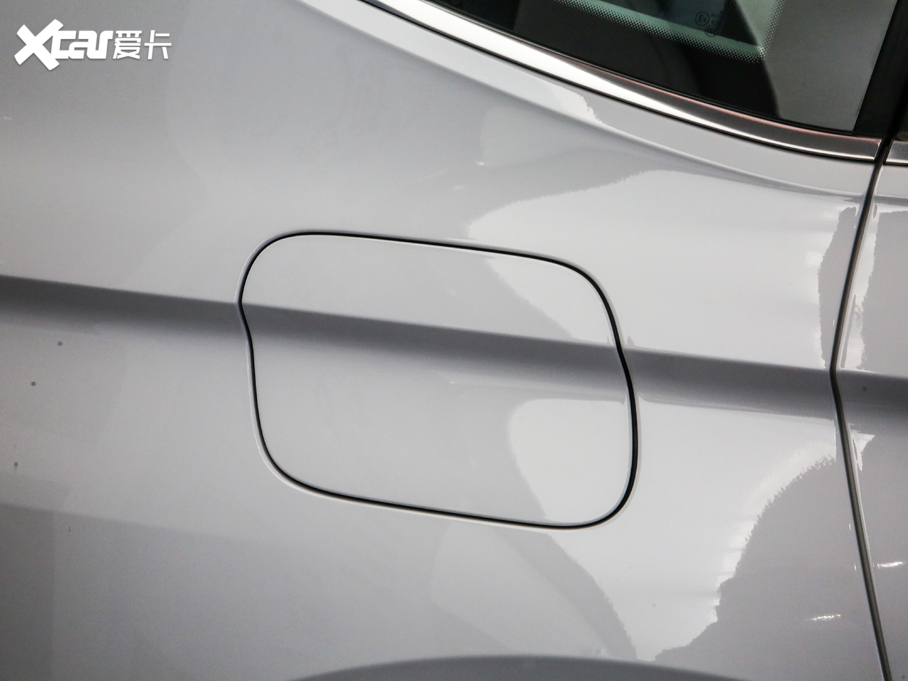 2020;^LԴ 430 PHEV F