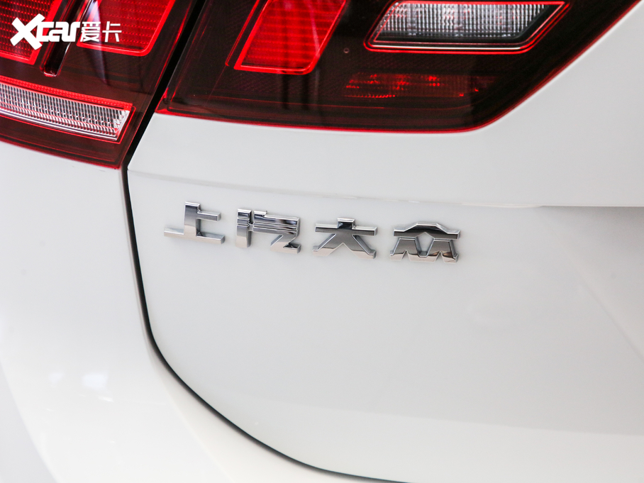 2020;^LԴ 430 PHEV F