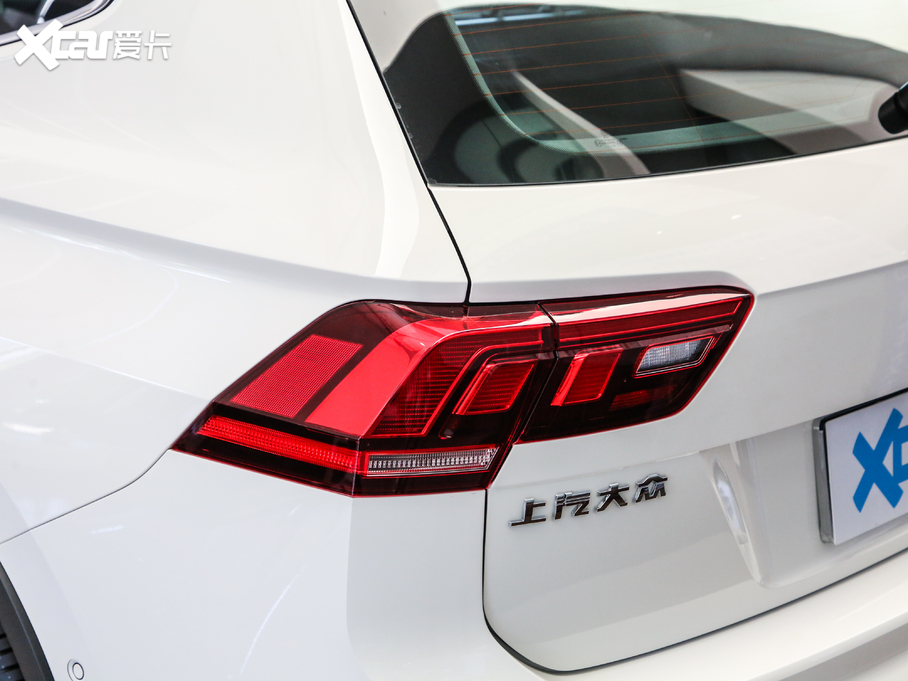 2020;^LԴ 430 PHEV F