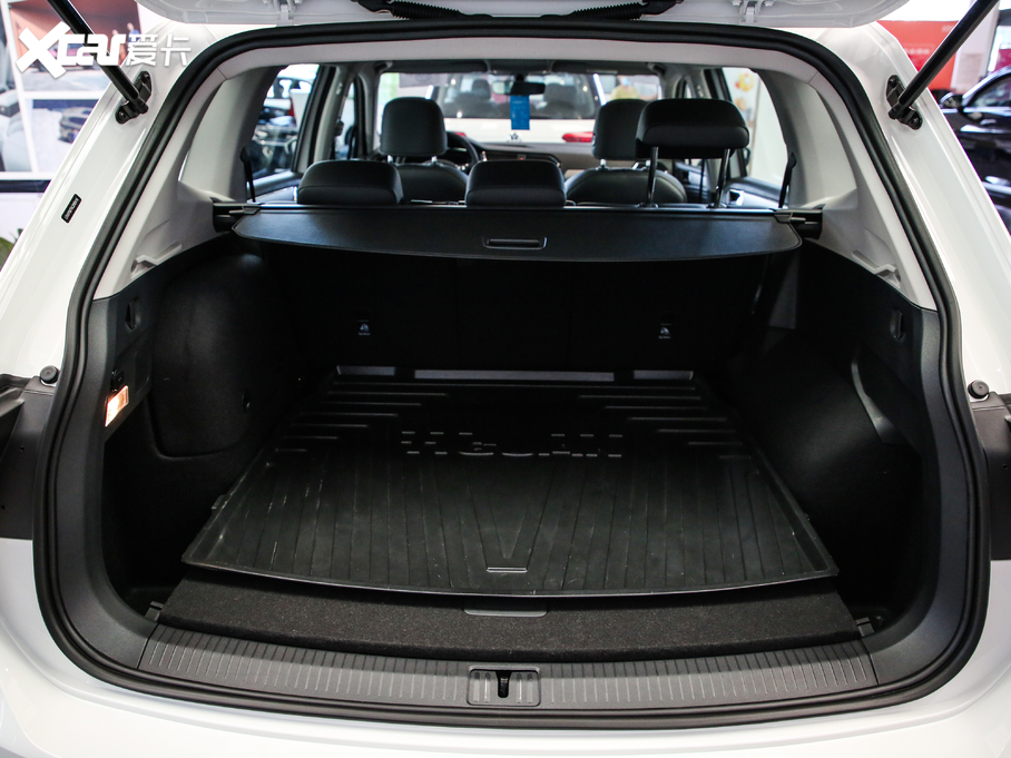 2020;^LԴ 430 PHEV F