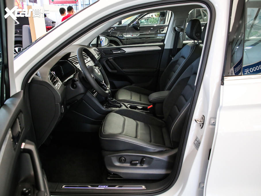 2020;^LԴ 430 PHEV F