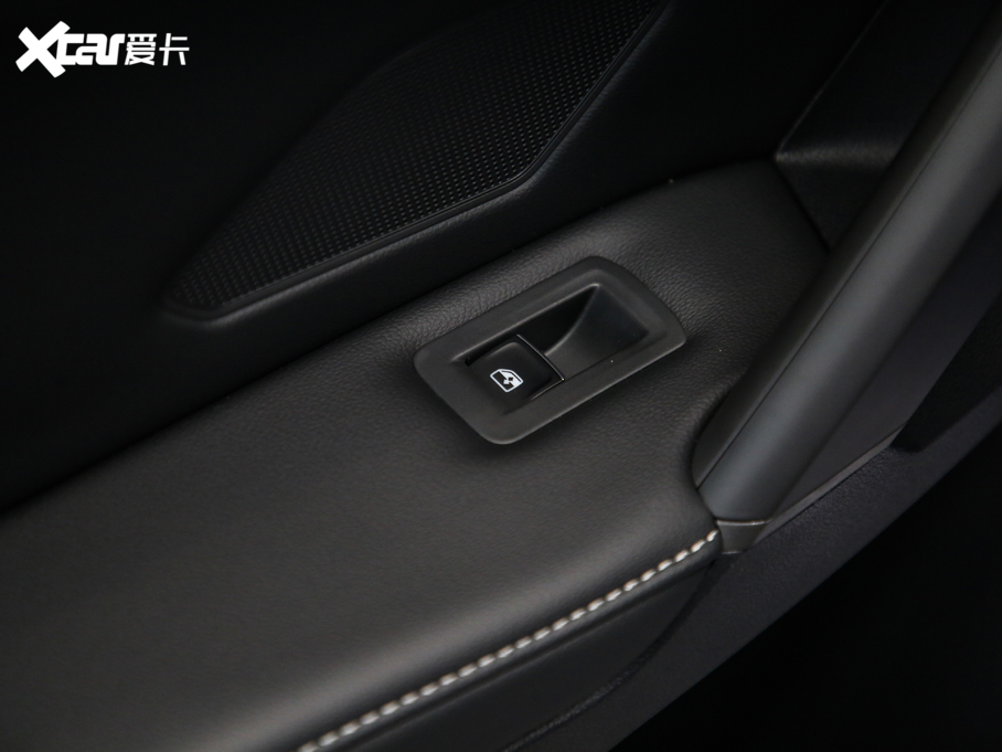 2020;^LԴ 430 PHEV F