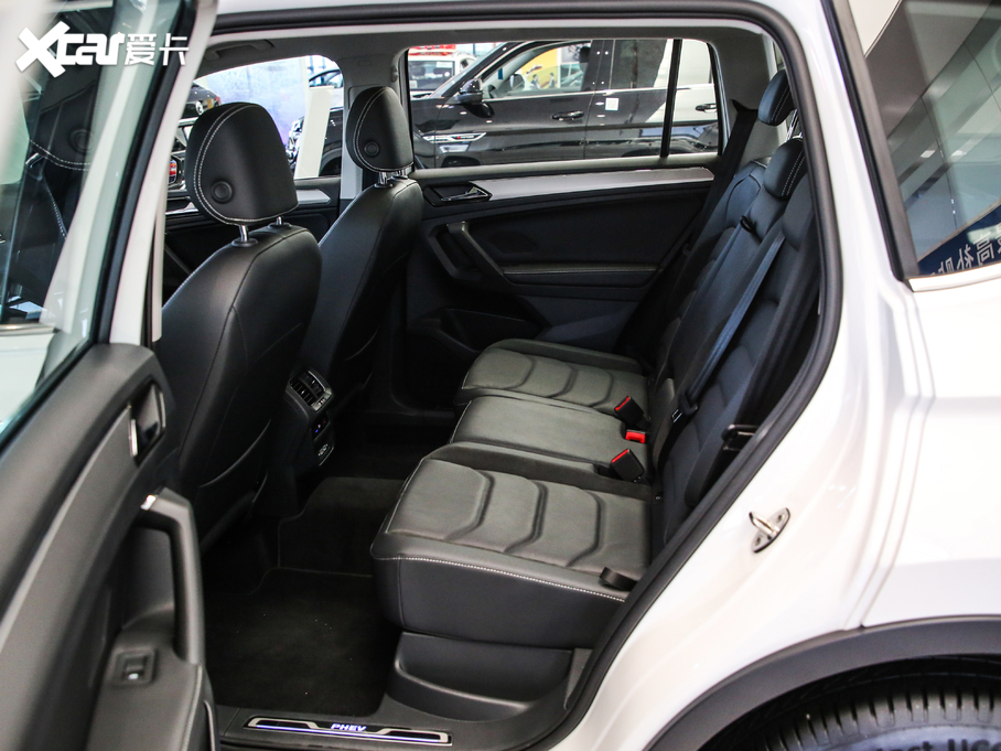 2020;^LԴ 430 PHEV F