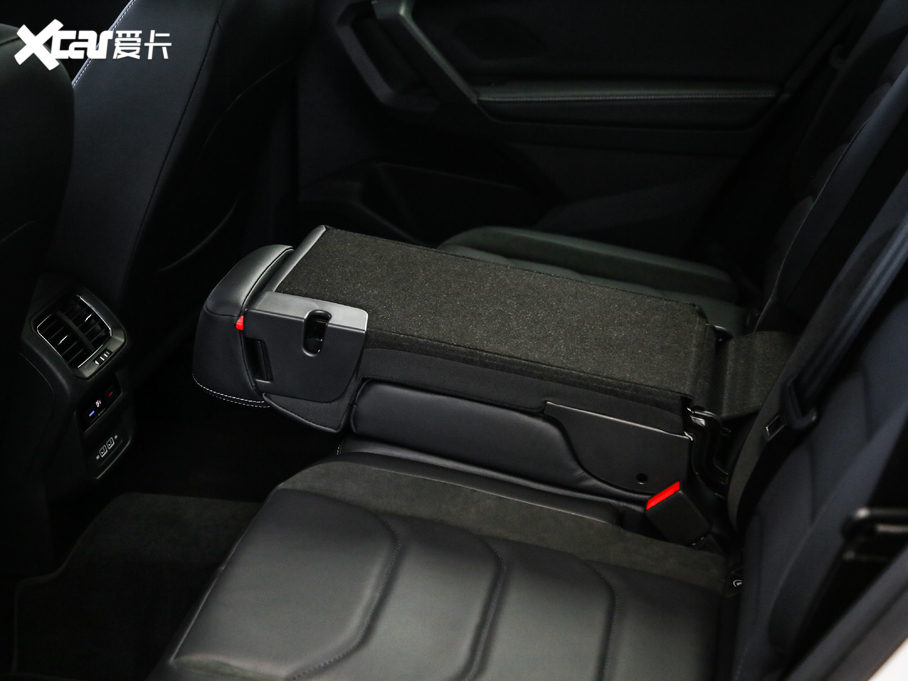 2020;^LԴ 430 PHEV F