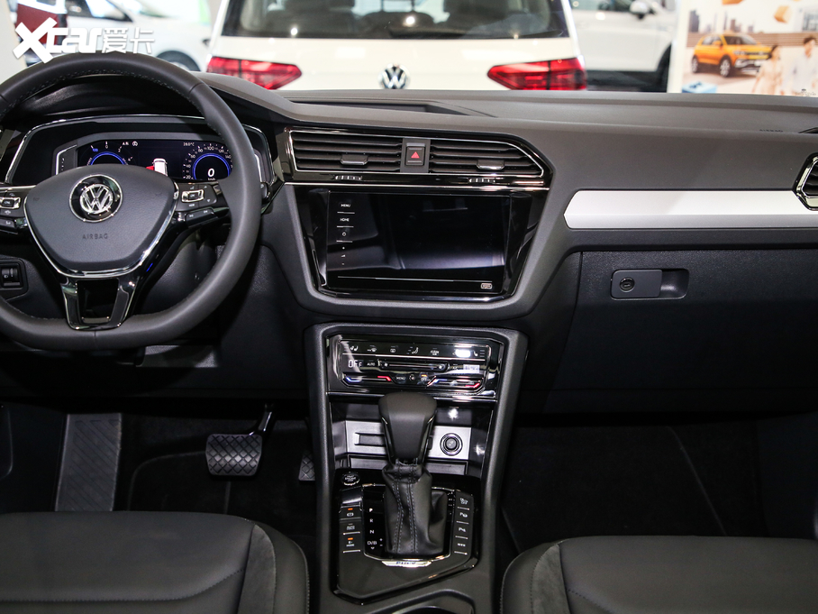 2020;^LԴ 430 PHEV F