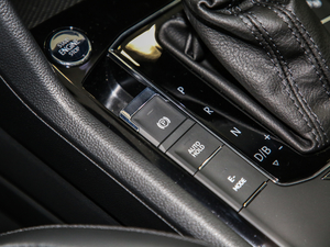 2020430 PHEV F v܇Ƅ