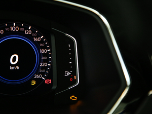 2020430 PHEV F п؅^