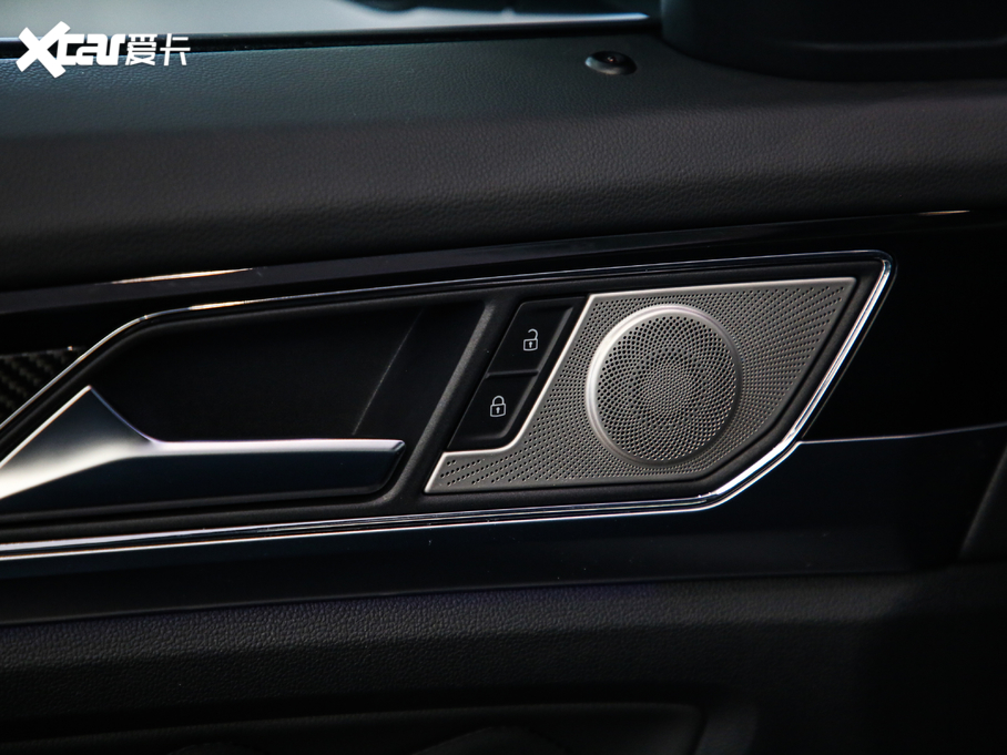 2020;X Ŀ 380TSI A