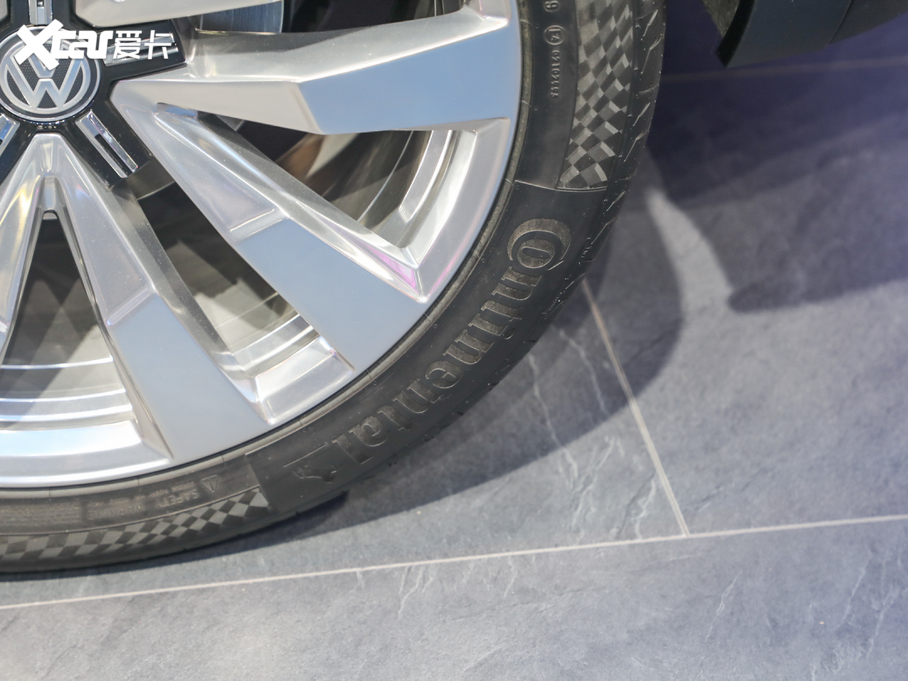 2020;X Ŀ 530 V6 Ş