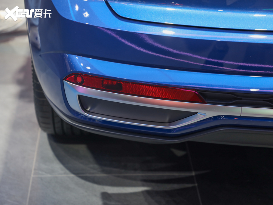 2020;X Ŀ 530 V6 (q)Ş