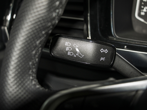2020款改款 380TSI 四驱豪华版 中控区